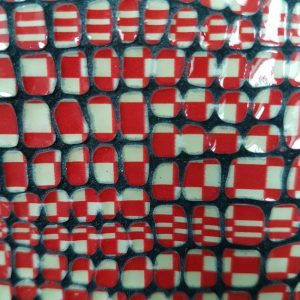 Porte carte design cuir damier rouge et blanc – Image 3