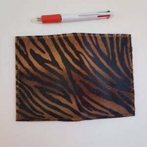 Protège passeport cuir zèbre marron – Image 3