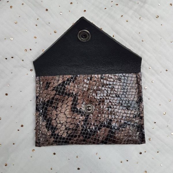 Pochette en cuir serpent marron