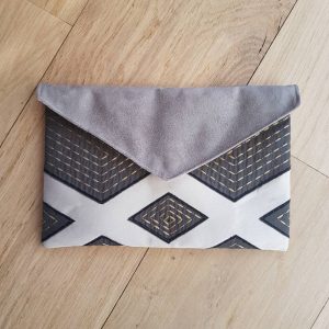 Pochette mariage beige et gris quartz – Image 4