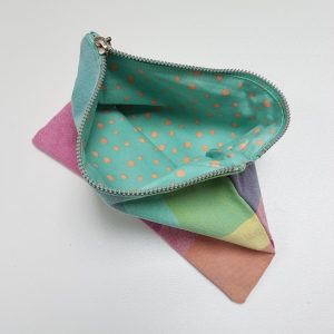 Trousse tissu multicolore recyclé – Image 9