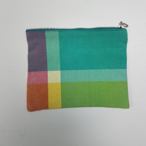 Trousse tissu multicolore recyclé – Image 4