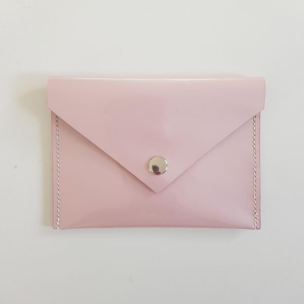 porte-carte-identite-cuir-vernis-rose-nacre-2022