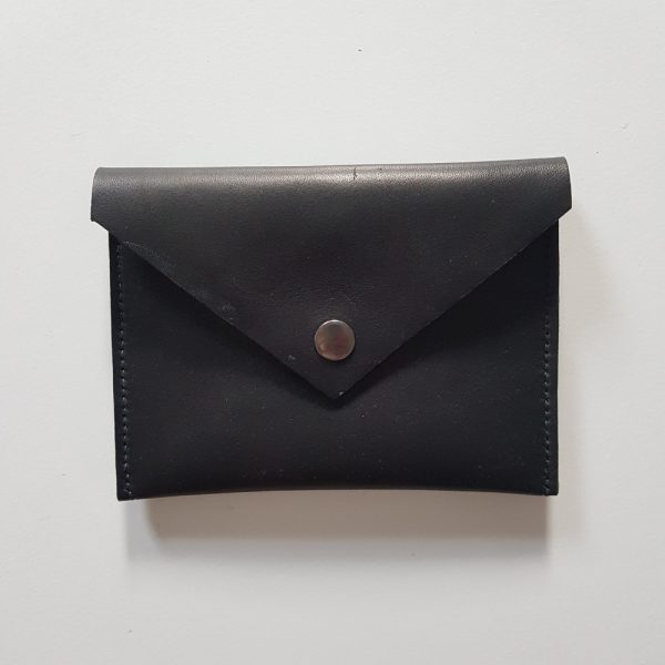pochette-permis-homme-cuir-noir Pochette de protection de permis en cuir noir pour homme