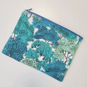 Pochette trousse confectionnée avec du tissu motif jardin japonais